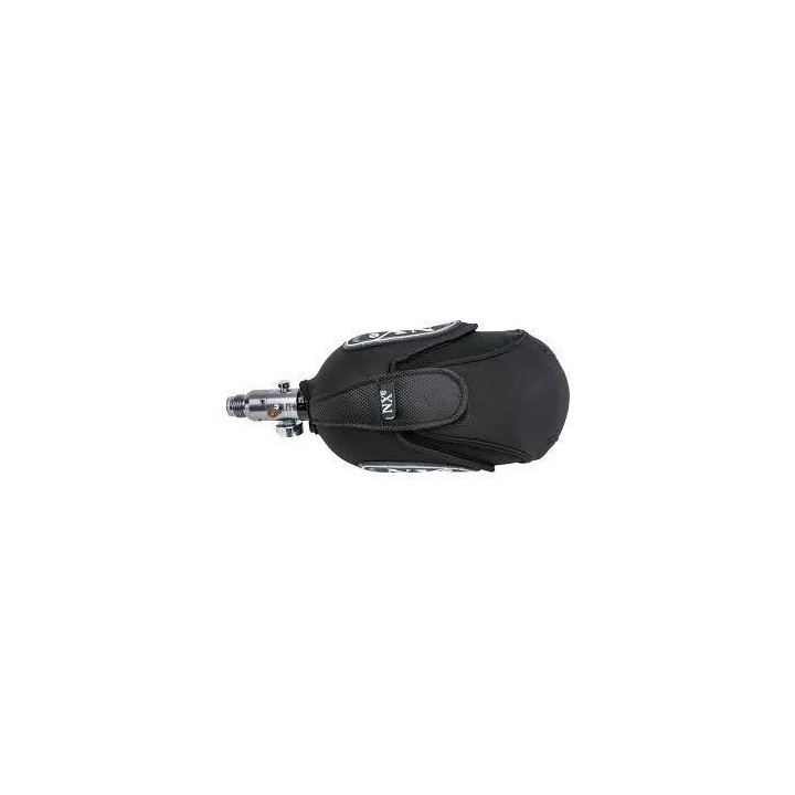NXe Elevation HP Bottlecover 1 1 Black 68 ci