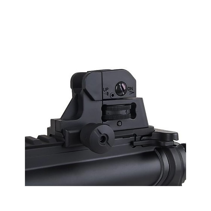 COLT M4 CQB Nylon Fibre elec. 6mm & 2 chargeurs metal 350BB's...
