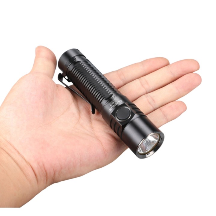 Lampe tactique compacte rechargeable G15 LED - 4000 lumens