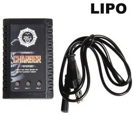 Chargeur LiPo compact en recharge batterie airsoft Duel Code B3 Pro
