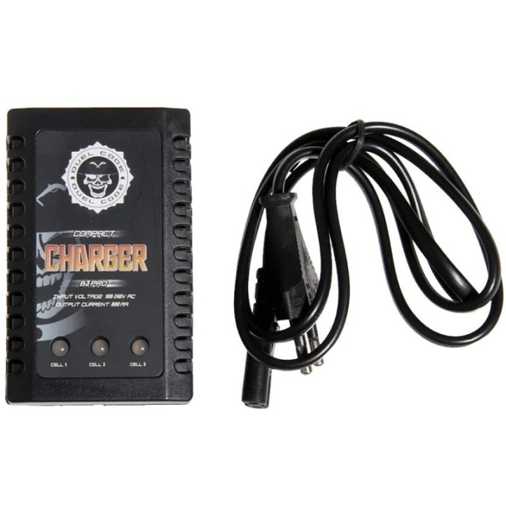 chargeur de batterie inclu dans   le pack AEG CQB